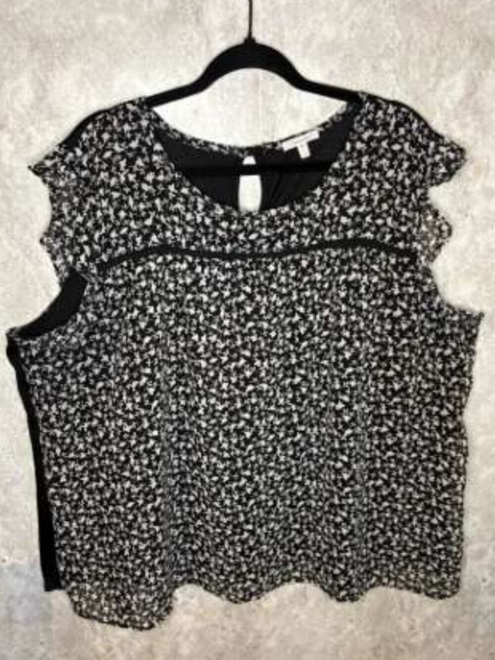 Maurices Women's Black & White Artsy Floral Print Top | Ruffled Cap Sleeves | 3